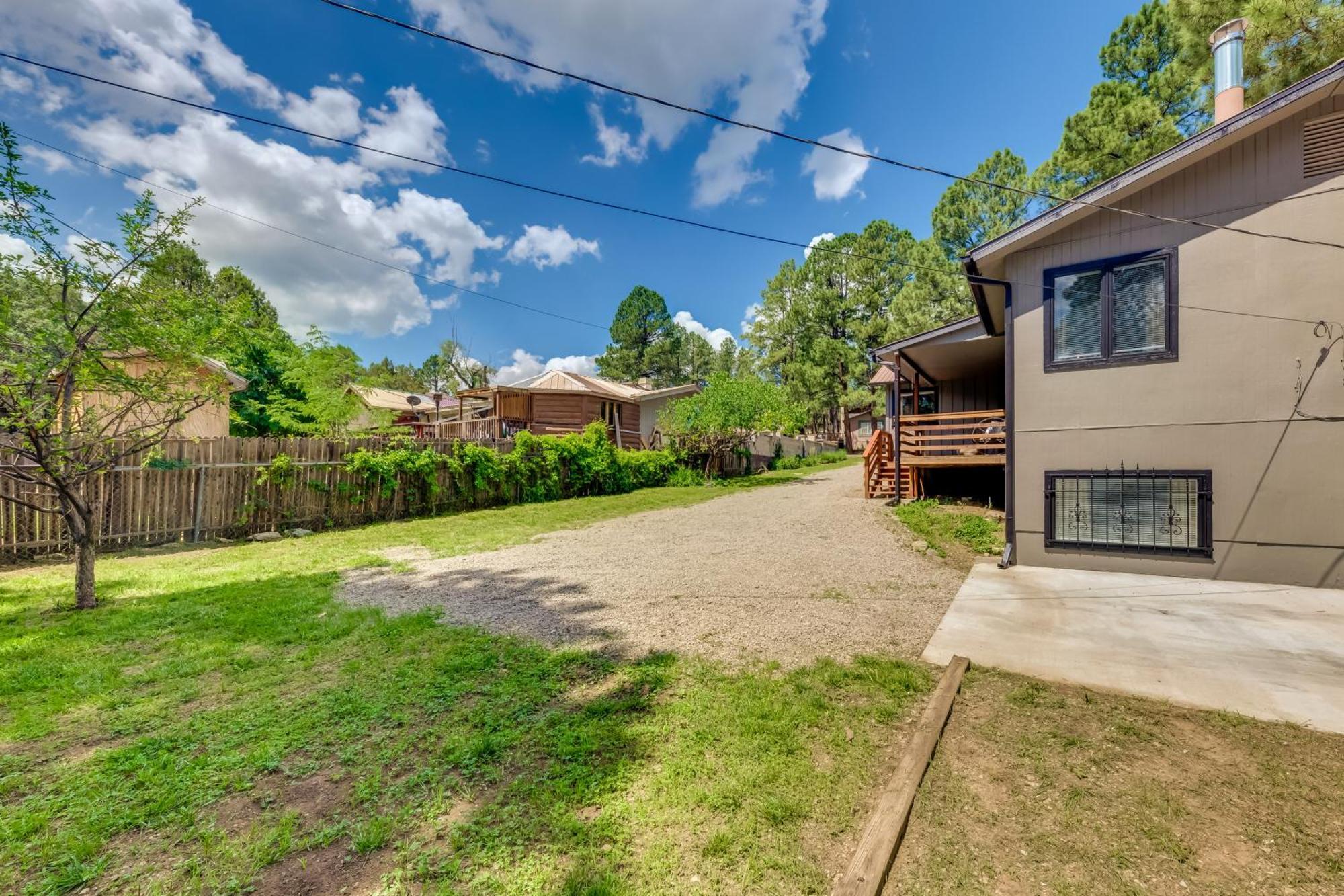 Ruidoso Home With Patio, Walk To Restaurants! Exterior photo