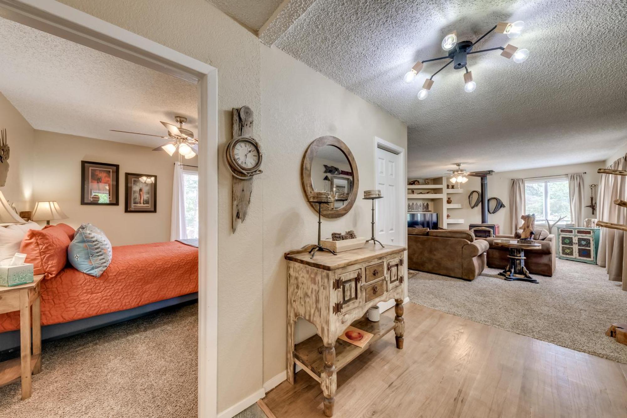 Ruidoso Home With Patio, Walk To Restaurants! Exterior photo
